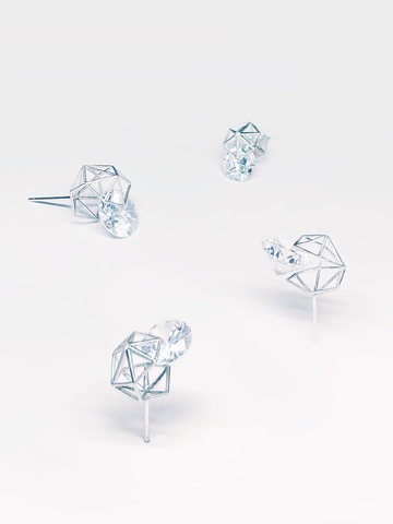 新作ピアス