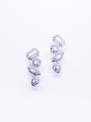Stringピアス