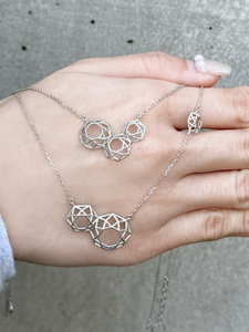 Snow - NECKLACE-EG